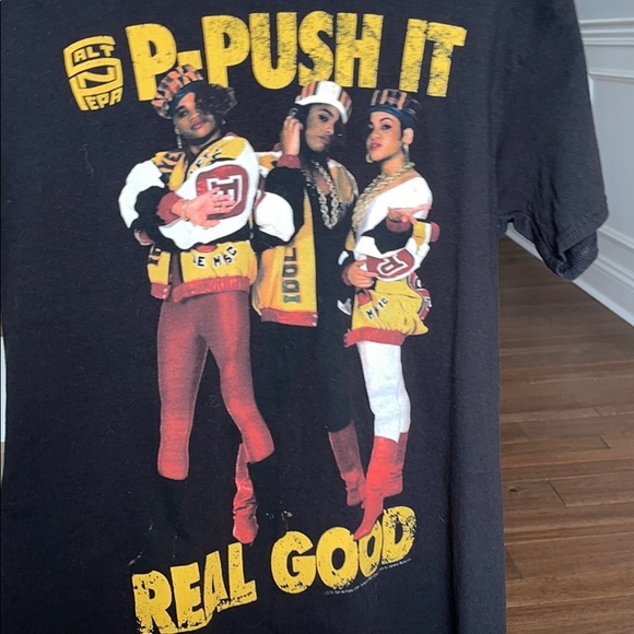 Salt N Pepa Graphic Tee - Picture 3 of 3